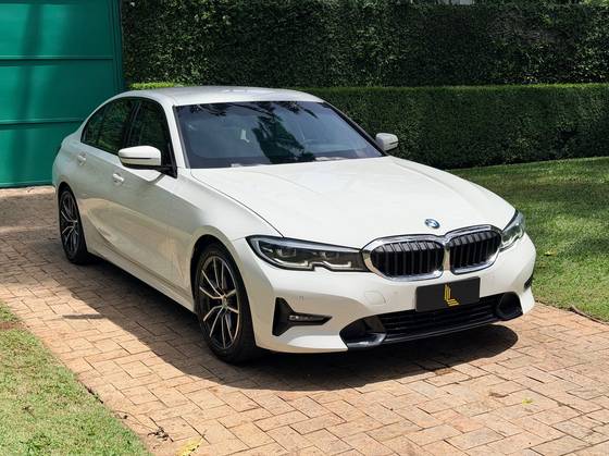 BMW 320i 2.0 16V TURBO GASOLINA SPORT AUTOMÁTICO